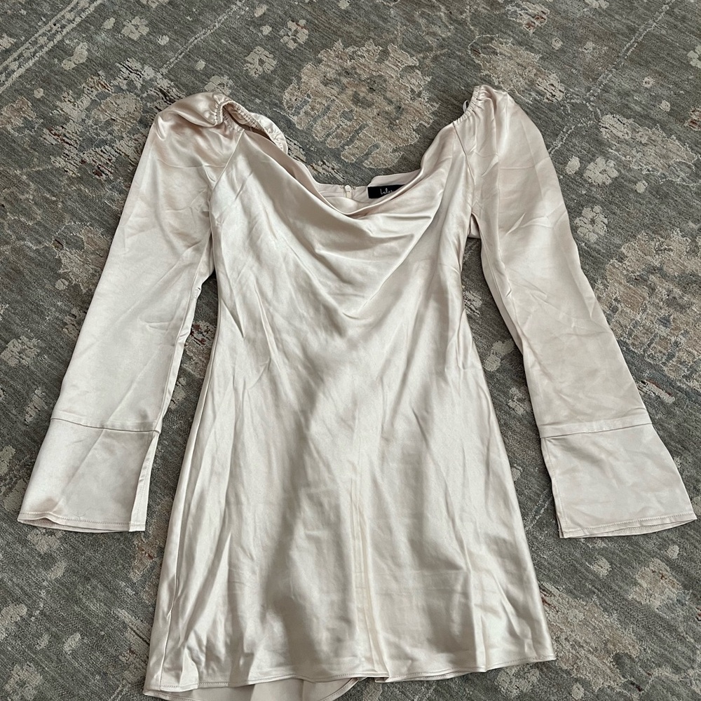 Lulu's Cream Long Sleeve Dress